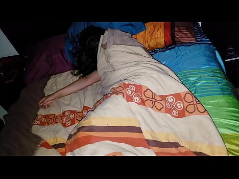 ❤️ Anak tiri berating ibu tiriné enom nalika dheweke turu. ❤️ Porno ing jv.mathem-1-class.ru ☑